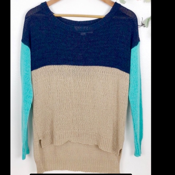 Vintage Havana Sweaters - Vintage Havana Hi-Low Sweater